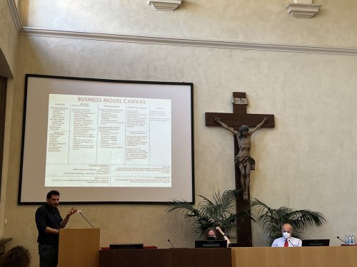 8cbafa487d9f69ed49b1247d42bd3305